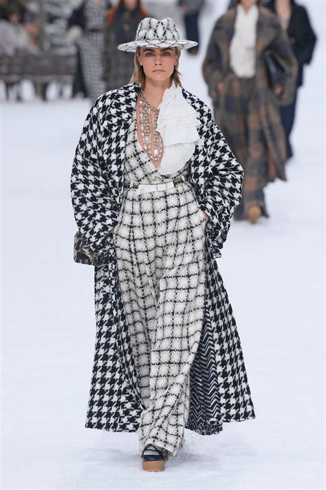 chanel fall 2019 chalet|Chanel rtw fall.